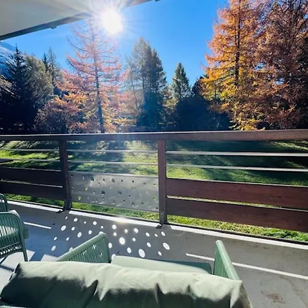 Ideal Pour 4, Au Pied Des Pistes Avec Grande Terrasse - Fr-1-546-54 * Ле дез Альп