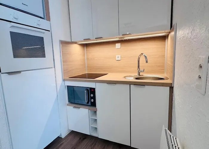 Ideal Pour 4, Au Pied Des Pistes Avec Grande Terrasse - Fr-1-546-54 Daire *